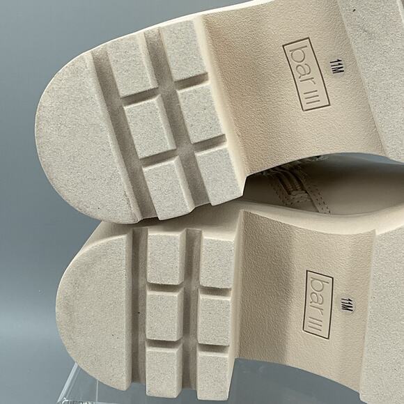 NEW Bar III Women’s Leather Chelsea Ankle Boots Ivory Size 11M - Picture 9 of 10